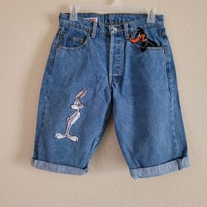 Vintage TOO CUTE Sz Small Looney Tunes bermuda shorts